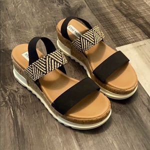 Steve Madden Platform Sandal